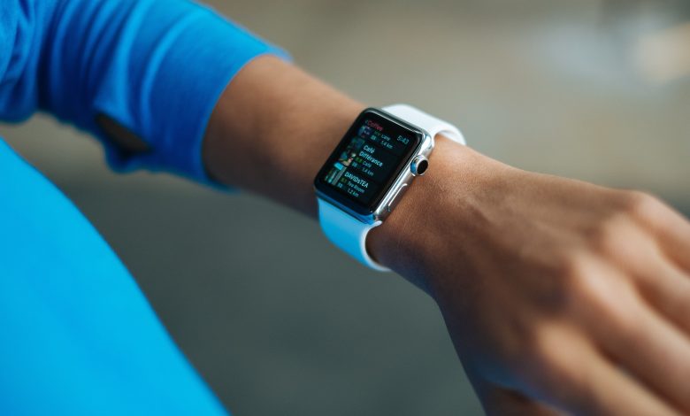 apple watch wrist
